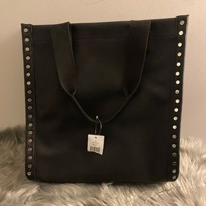 ᗷᖇᗩᑎᗪ ᑎEᗯ ~ ᖴᖇEᑎᑕᕼ ᑕOᑎᑎEᑕTIOᑎ ~ ᗷᒪᗩᑕK TOTE